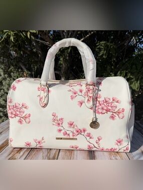 Brahmin Spencer Crème assorted in Cherry blossom ~ Travel Bag HARDTOFIND